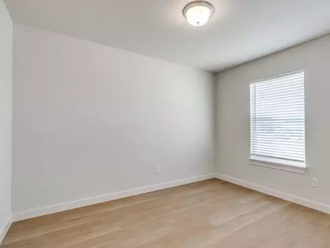 Bedroom - 1617 Highland Loop, Guthrie, OK 73044 photo 3 of 12