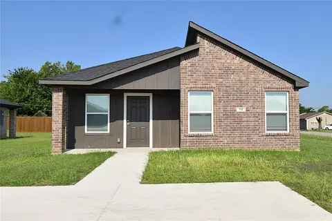 733 Elm St, Seminole, OK 74868