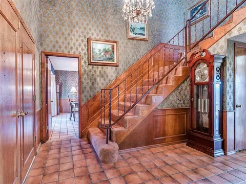 Entry Way - 29805 SE 29th St, Mcloud, OK 74851 photo 2 of 4