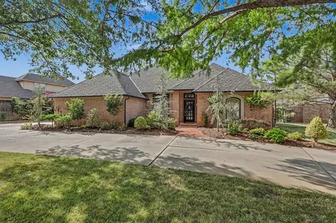 12617 Val Verde Dr, Oklahoma City, OK 73142