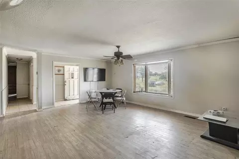 Living - 347368 E 800 Rd, Cushing, OK 74023 photo 1 of 4
