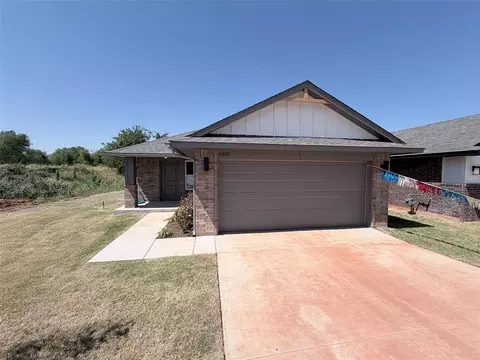 19809 Stovall Dr, Edmond, OK 73012