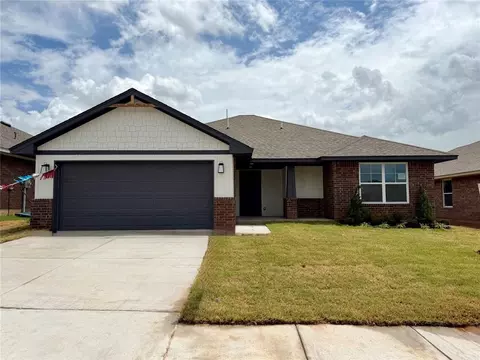 1112 Redwood Creek Dr, Yukon, OK 73099