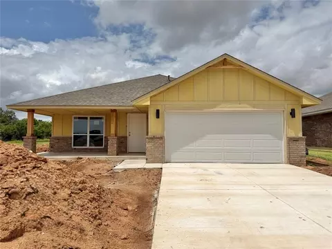 1117 Redwood Creek Dr, Yukon, OK 73099