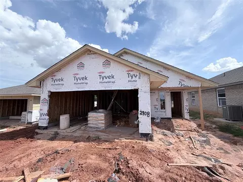 2908 NW 196th Pl, Edmond, OK 73012