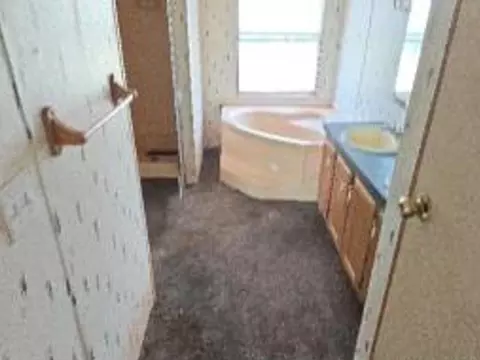 401 E 1st St, Foss, OK 73647 photo 7