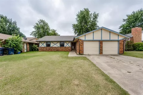10312 Birkenhead Rd, Yukon, OK 73099