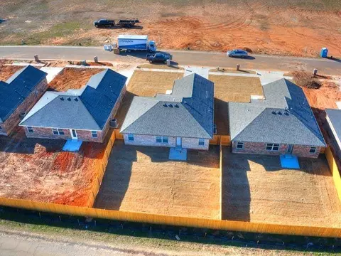View/Area - 1619 Highland Loop, Guthrie, OK 73044 photo 2 of 4