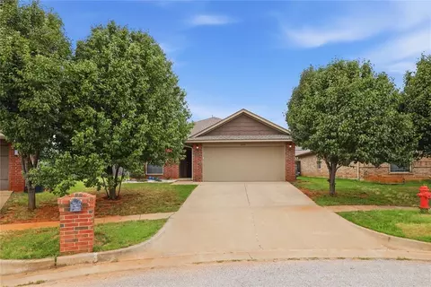 605 Inverleith Cir, Yukon, OK 73099