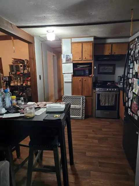 Kitchen - 825 Bus Loop, Eufaula, OK 74432 photo 1 of 1