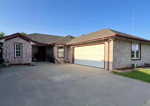 717 NE 85th St, Oklahoma City, OK 73114