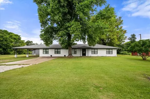 Exterior - 649 Clouse Rd, Broken Bow, OK 74728 photo 5 of 8
