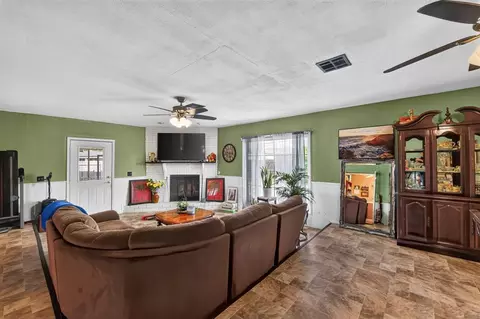 Other - 118 Sumner Dr, Altus, OK 73521 photo 8 of 9