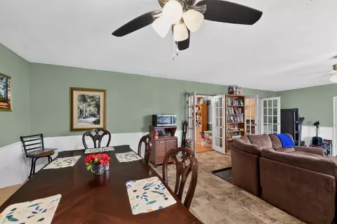 Dining - 118 Sumner Dr, Altus, OK 73521 photo 1 of 2