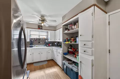 Kitchen - 118 Sumner Dr, Altus, OK 73521 photo 1 of 1