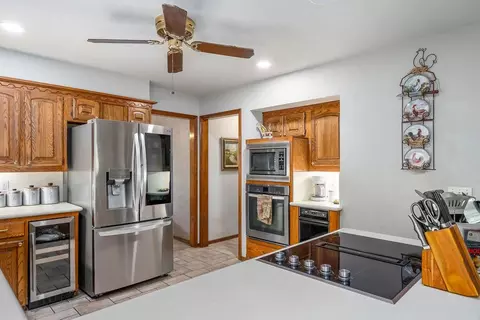 Kitchen - 2341 Squirrel Rd, Tuttle, OK 73089 photo 1 of 4