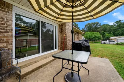Exterior - 1402 SE Jackson St, Idabel, OK 74745 photo 4 of 8