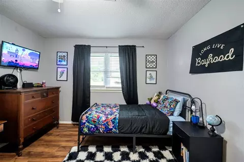 Bedroom - 1402 SE Jackson St, Idabel, OK 74745 photo 4 of 8