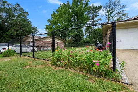 Exterior - 1402 SE Jackson St, Idabel, OK 74745 photo 6 of 8