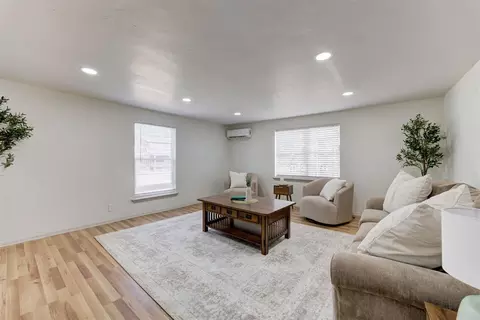 Other - 320 S Pine St, Guthrie, OK 73044 photo 1 of 7