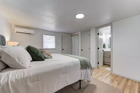 Bedroom - 320 S Pine St, Guthrie, OK 73044 photo 3 of 5