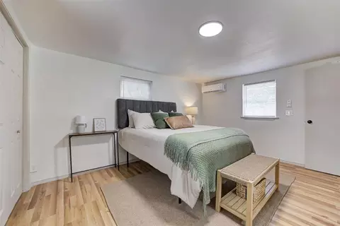 Bedroom - 320 S Pine St, Guthrie, OK 73044 photo 2 of 5