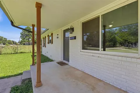 Exterior - 508 E Washington St, Tecumseh, OK 74873 photo 2 of 7