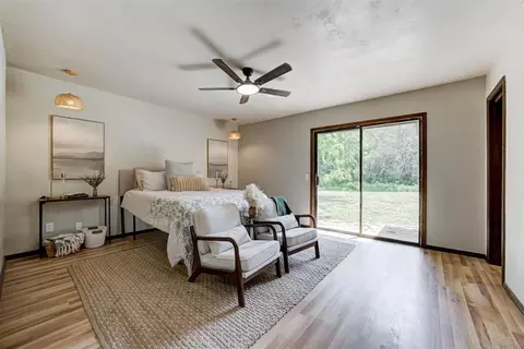 Bedroom - 1002 S Pine St, Guthrie, OK 73044 photo 1 of 4