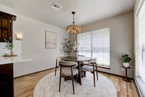 Dining - 1002 S Pine St, Guthrie, OK 73044 photo 1 of 3