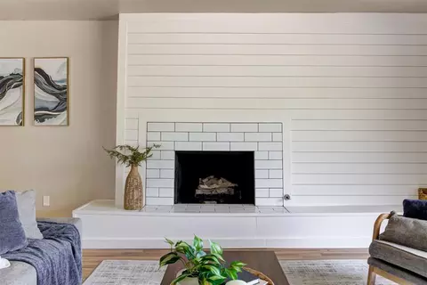 Other - 1002 S Pine St, Guthrie, OK 73044 photo 1 of 7