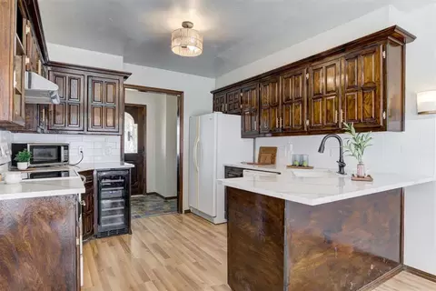 Kitchen - 1002 S Pine St, Guthrie, OK 73044 photo 1 of 6