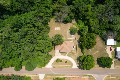 View/Area - 1002 S Pine St, Guthrie, OK 73044 photo 3 of 3