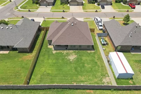 View/Area - 3304 Paul Dr, Oklahoma City, OK 73160 photo 8 of 8