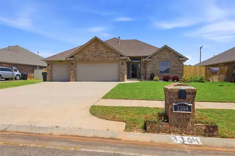Exterior - 3304 Paul Dr, Oklahoma City, OK 73160 photo 9 of 9