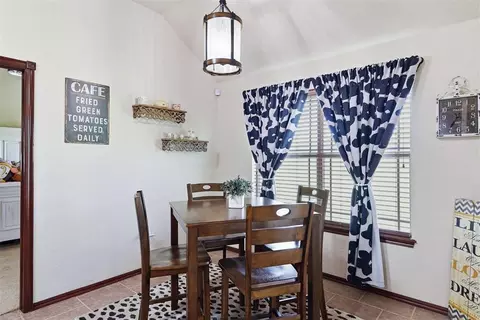 Dining - 3304 Paul Dr, Oklahoma City, OK 73160 photo 2 of 2