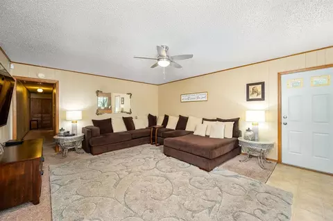 Living - 319 S Main St, Mcloud, OK 74851 photo 2 of 4
