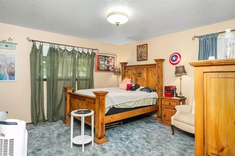 Bedroom - 319 S Main St, Mcloud, OK 74851 photo 2 of 3