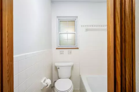 Bath - 319 S Main St, Mcloud, OK 74851 photo 2 of 3