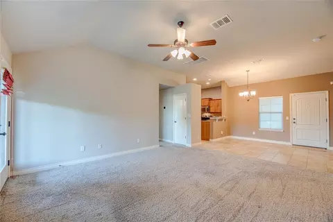Living - 2719 Sharpish Way, Norman, OK 73069 photo 3 of 4