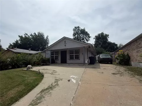 2240 SW 25th St, Oklahoma City, OK 73108