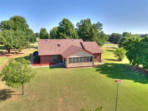 Other - 2201 Dena Dr, Guthrie, OK 73044 photo 5 of 7