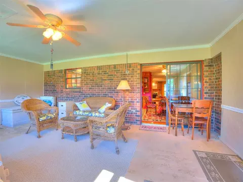 Exterior - 2201 Dena Dr, Guthrie, OK 73044 photo 4 of 7