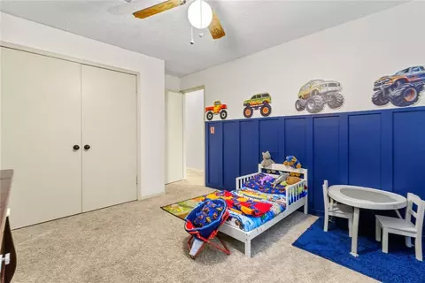 Bedroom - 819 N Brewer Ave, Hydro, OK 73048 photo 4 of 5