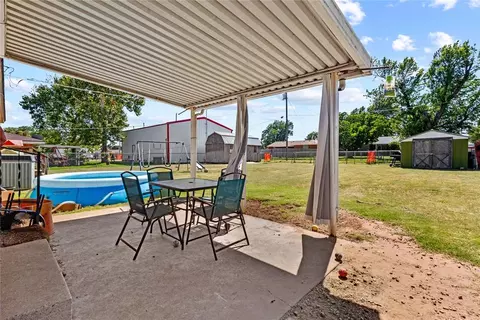 Other - 819 N Brewer Ave, Hydro, OK 73048 photo 6 of 7