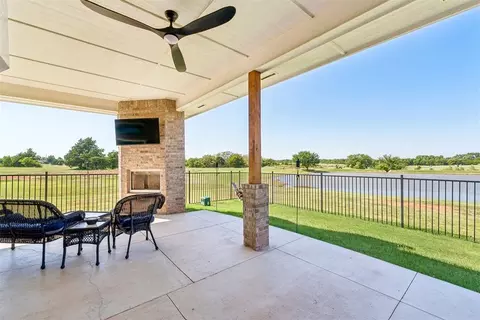 801 Revan Rd, Moore, OK 73160