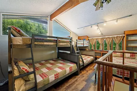 Bedroom - 334 Shrouder Rd, Broken Bow, OK 74728 photo 6 of 6