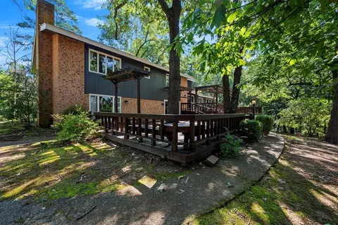 Exterior - 334 Shrouder Rd, Broken Bow, OK 74728 photo 2 of 6
