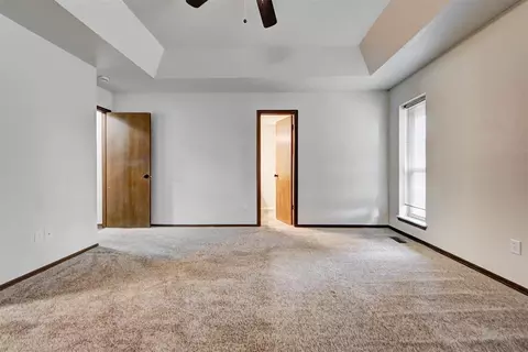 Bedroom - 2115 Teresa Dr, Norman, OK 73071 photo 2 of 4