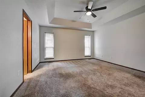 Bedroom - 2115 Teresa Dr, Norman, OK 73071 photo 1 of 4