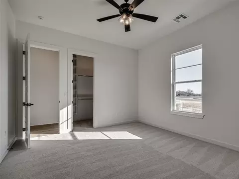 Bedroom - 9401 Millstone Ct, Arcadia, OK 73007 photo 7 of 7
